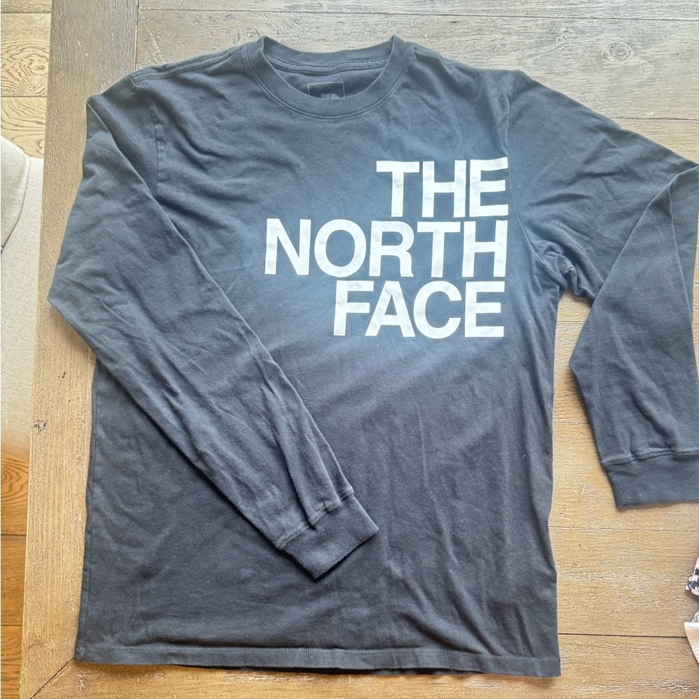 The North Face Men's Black Long Sleeve Tee